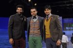 Abhay Deol, Siddharth Malhotra, Aditya Roy Kapur at Blackberry night in Mumbai on 4th Oct 2013 (187).JPG